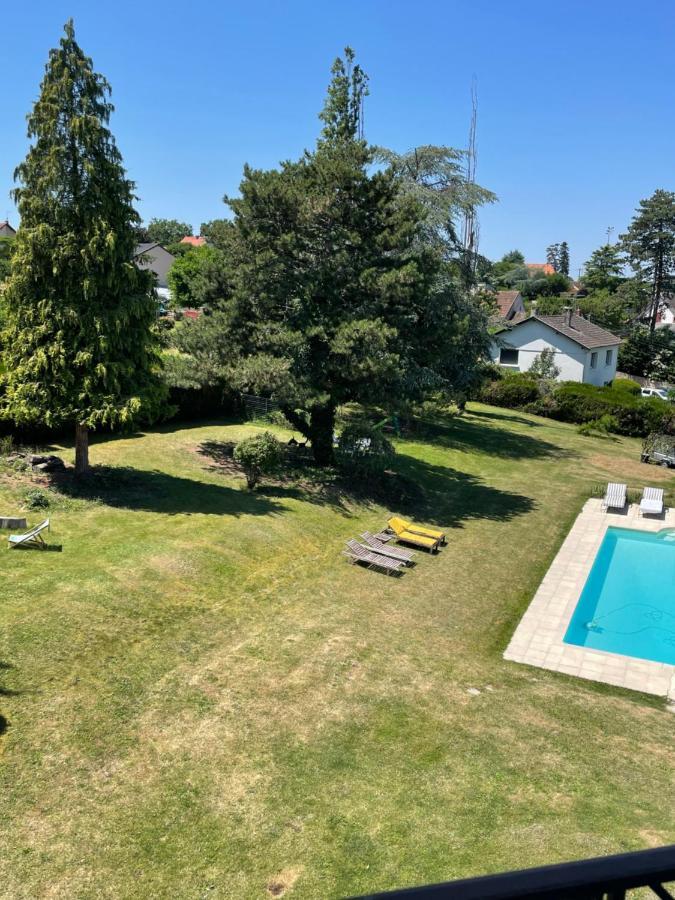 Holiday Home Villa Castel Marie Louise เนรีส์เลส์แบงส์ ภายนอก รูปภาพ