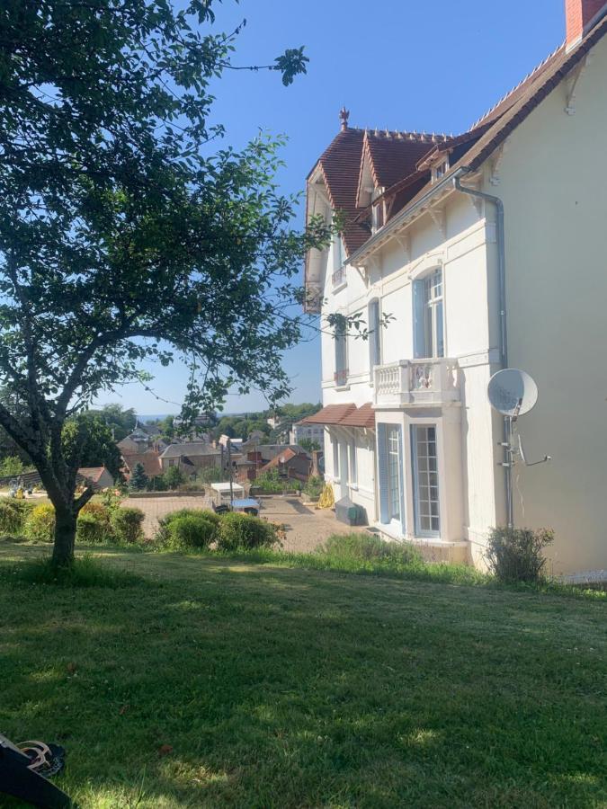 Holiday Home Villa Castel Marie Louise เนรีส์เลส์แบงส์ ภายนอก รูปภาพ