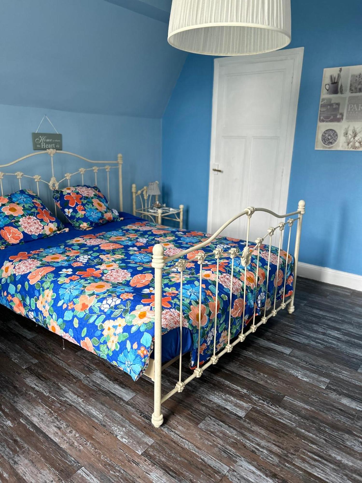 Holiday Home Villa Castel Marie Louise เนรีส์เลส์แบงส์ ภายนอก รูปภาพ