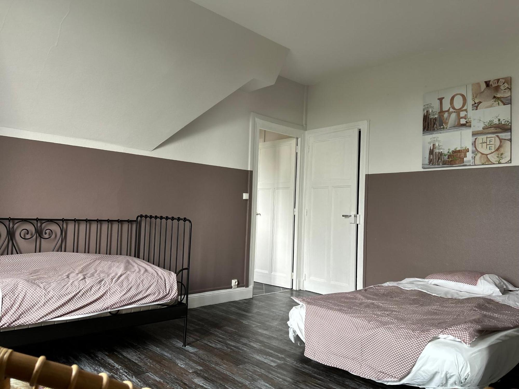 Holiday Home Villa Castel Marie Louise เนรีส์เลส์แบงส์ ภายนอก รูปภาพ