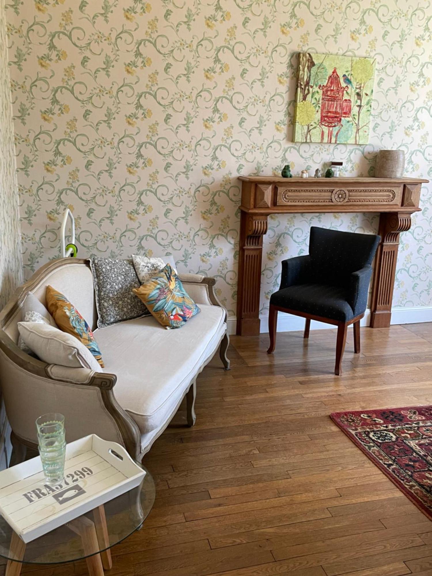 Holiday Home Villa Castel Marie Louise เนรีส์เลส์แบงส์ ภายนอก รูปภาพ