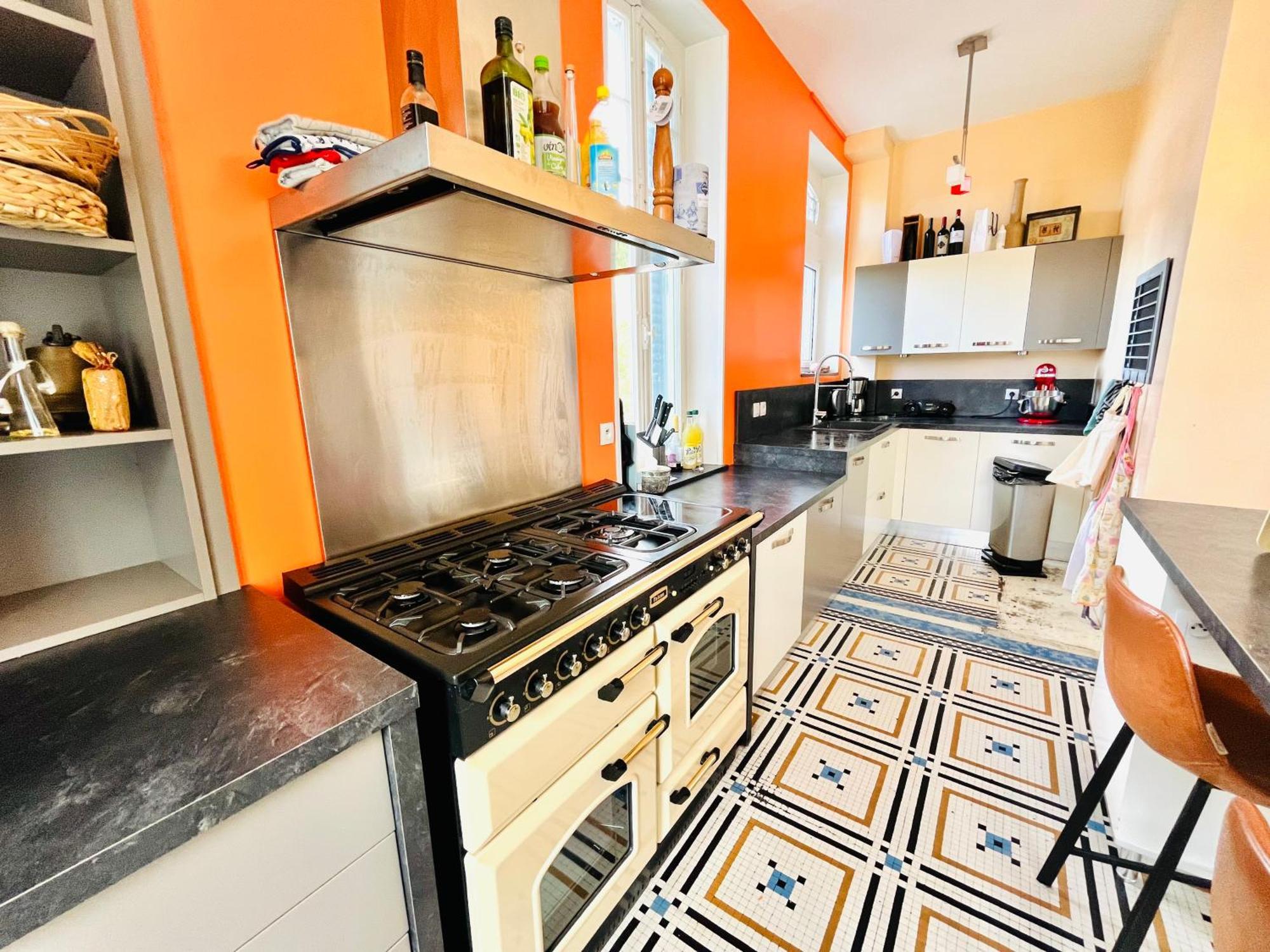 Holiday Home Villa Castel Marie Louise เนรีส์เลส์แบงส์ ภายนอก รูปภาพ