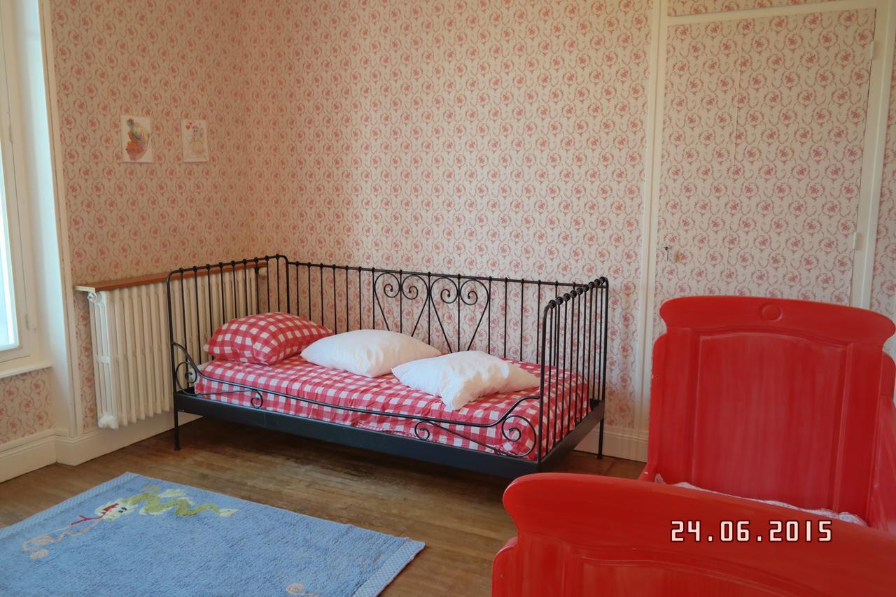 Holiday Home Villa Castel Marie Louise เนรีส์เลส์แบงส์ ภายนอก รูปภาพ
